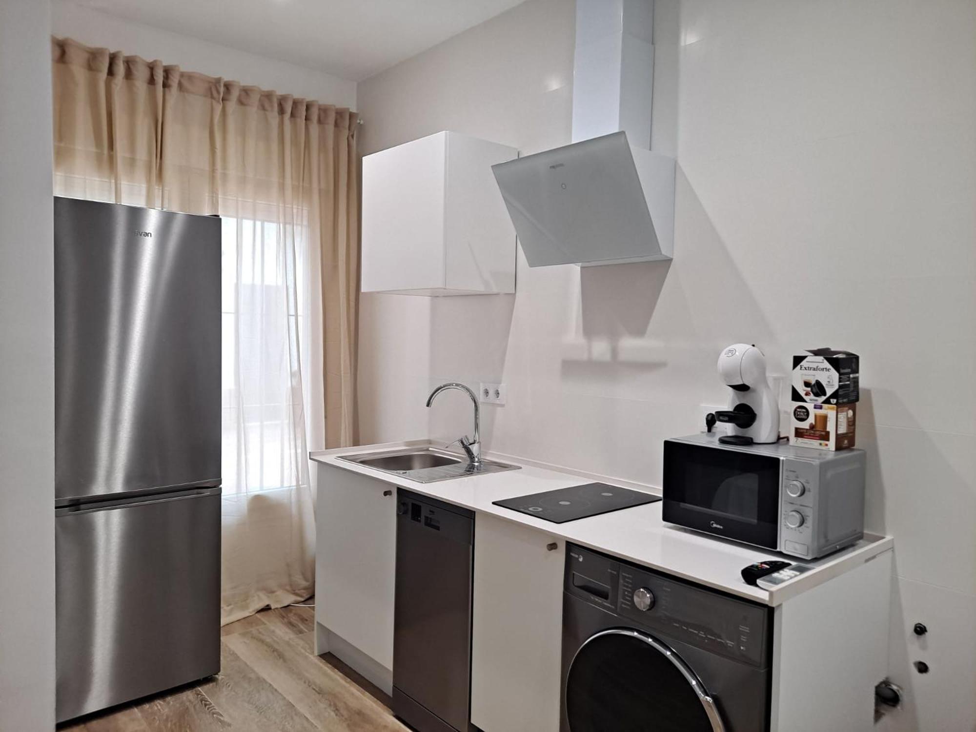 Apartamentos Caballo Rojo โกนิล เด ลาฟรอนเตรา ภายนอก รูปภาพ