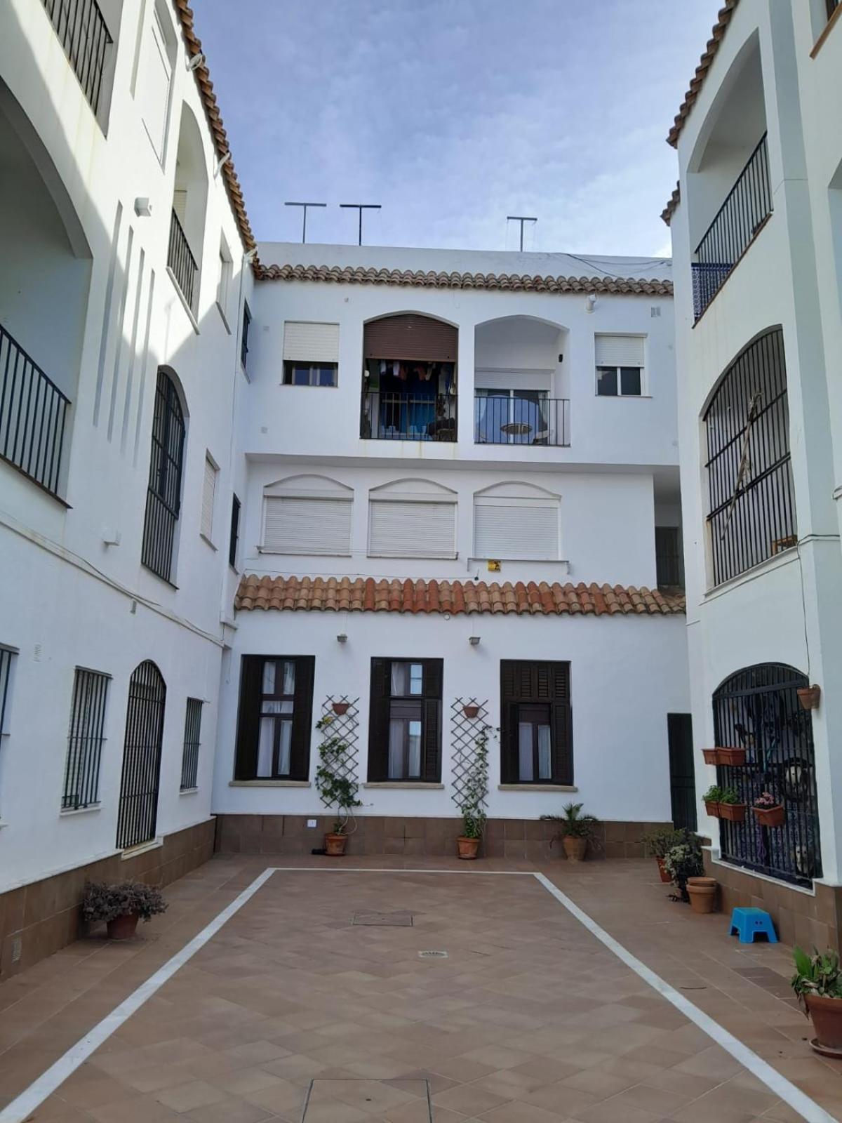 Apartamentos Caballo Rojo โกนิล เด ลาฟรอนเตรา ภายนอก รูปภาพ